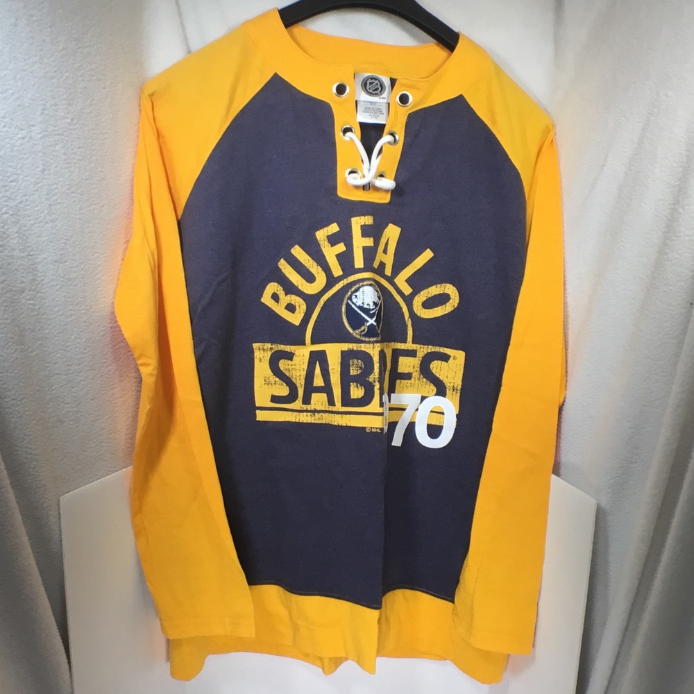 NHL Buffalo Sabres 1970 Long Sleeve Shirt, M
